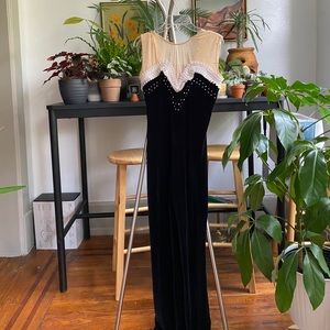 Vintage 30’s Velvet jumpsuit